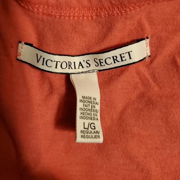 Victoria's Secret Tank - Picture 3 of 3